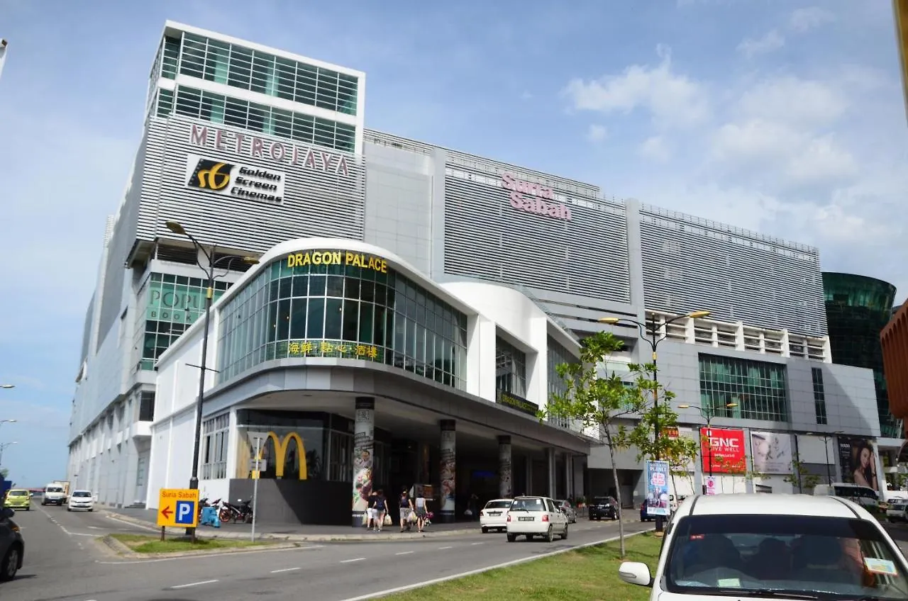 Hotel 7 Suria Kota Kinabalu